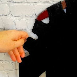 Wantable Cold Shoulder Knit Pullover